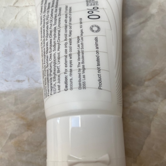 Venetian/Palazzo White Tea & Rose Lotion x 6 - Picture 3 of 3